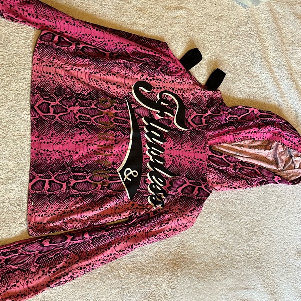 This is like a sweater and a shirt